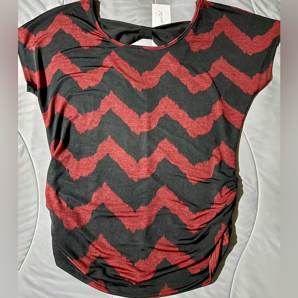 Top/Blouse striped NWT.